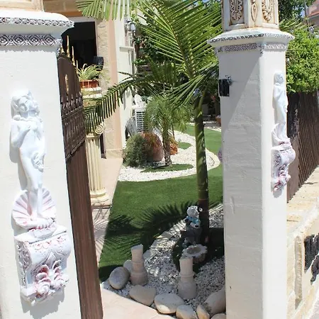 Ivoton Home Paphos Exterior photo